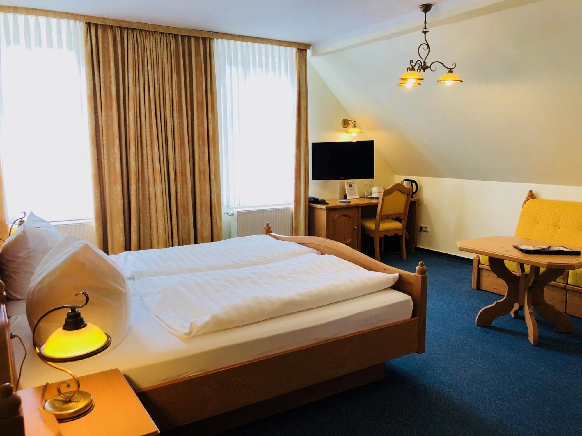 Waldhaus Oelper Hotell Braunschweig Exteriör bild