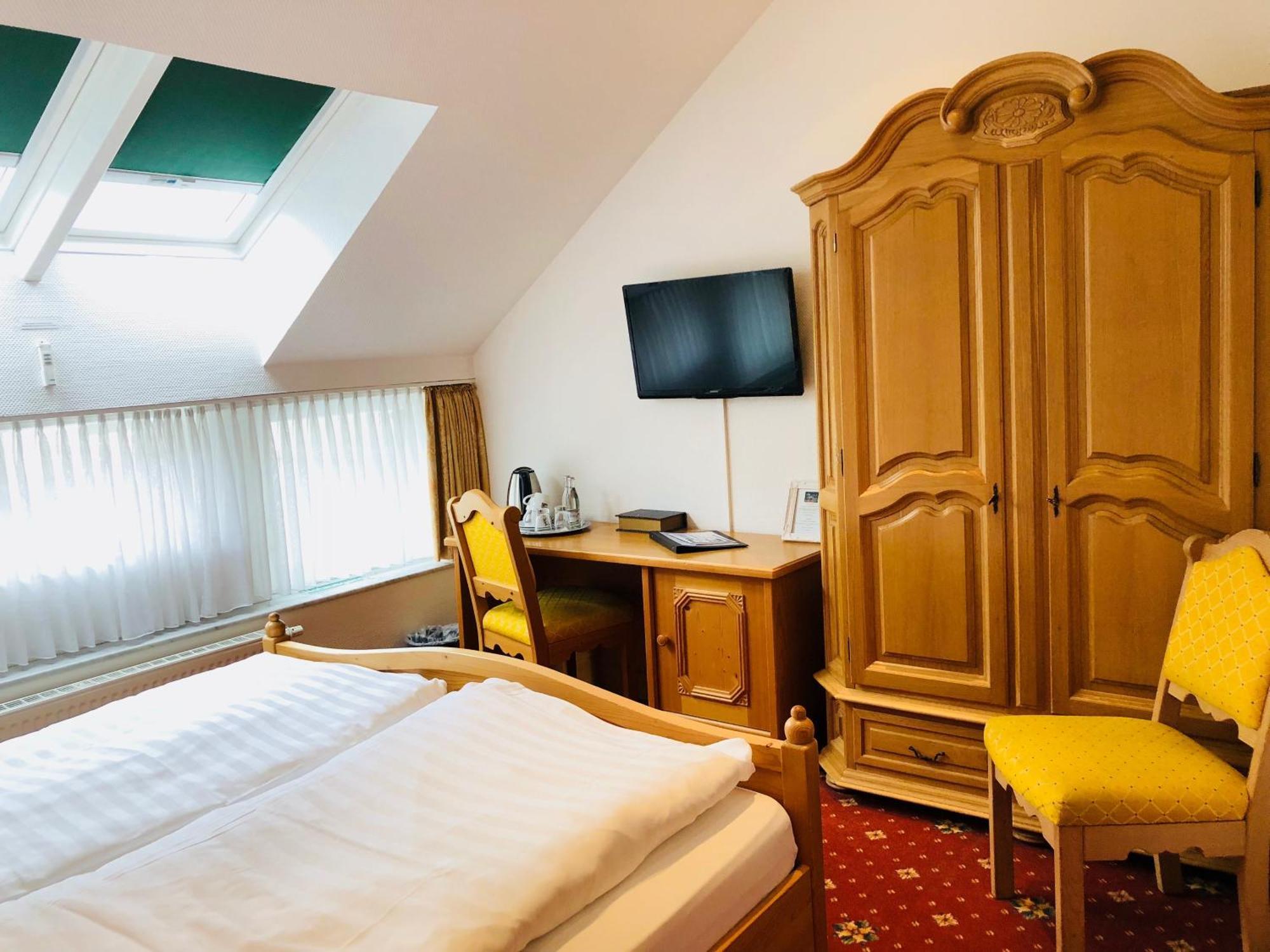 Waldhaus Oelper Hotell Braunschweig Exteriör bild
