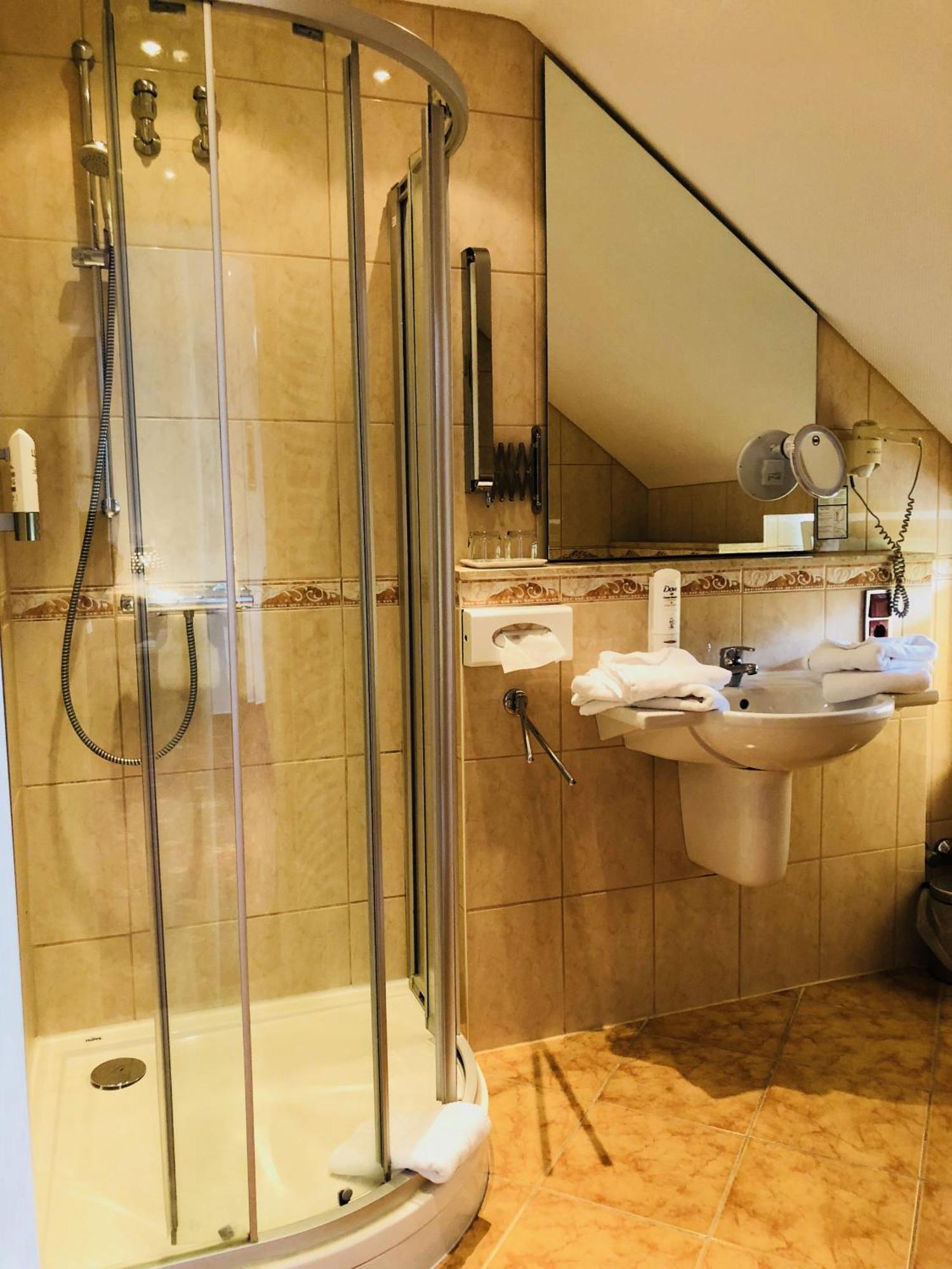 Waldhaus Oelper Hotell Braunschweig Exteriör bild